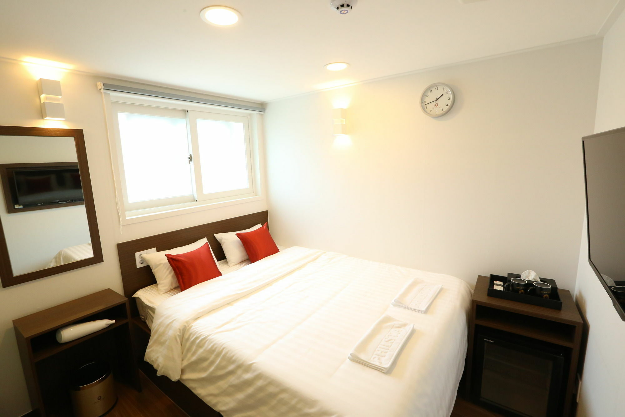 Tripstay Myeongdong Seoul Exterior foto